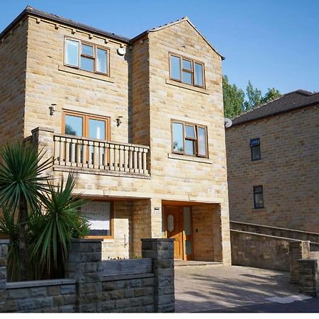 Villa House Of Kaima - 6 Bed Detached Dewsbury Exterior foto